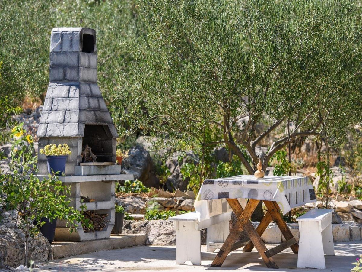 Apartments Beba - Peaceful Location Trogir Ngoại thất bức ảnh